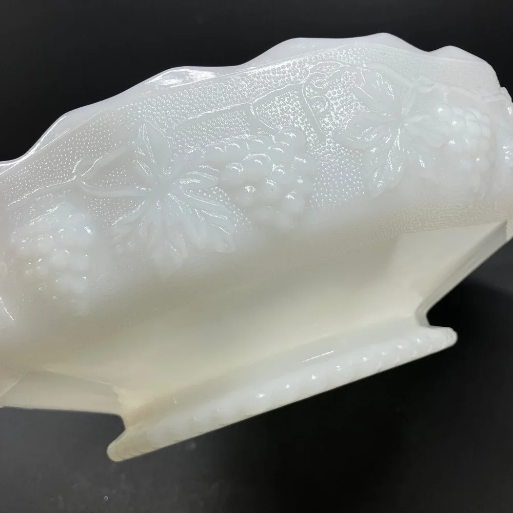 Anchor Hocking Serving Bowl Fire-King 8.5in Milk White Vintage Grape Pattern